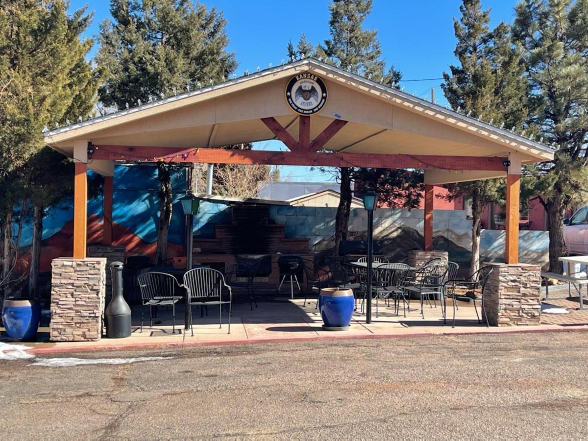 Rainbow Lodge And Inn Colorado Springs Exterior photo