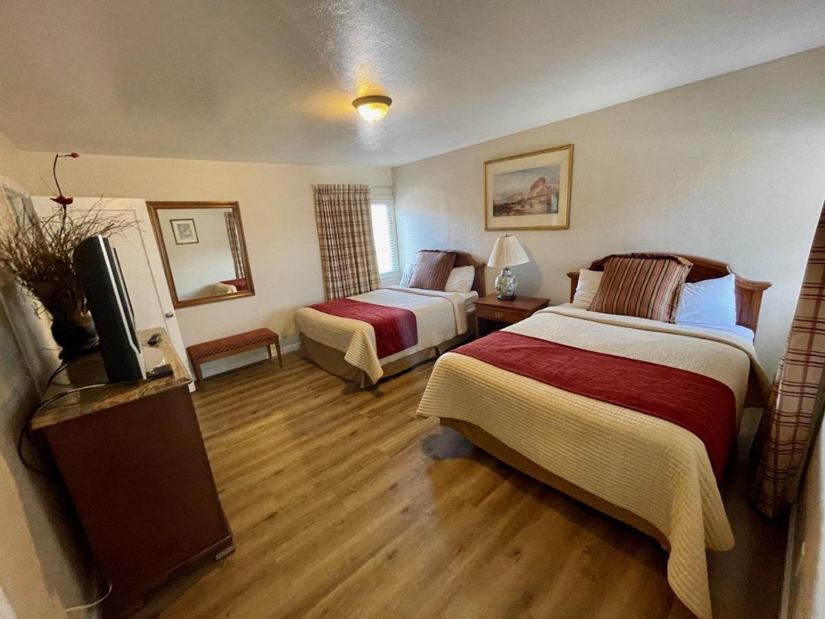 Rainbow Lodge And Inn Colorado Springs Exterior photo