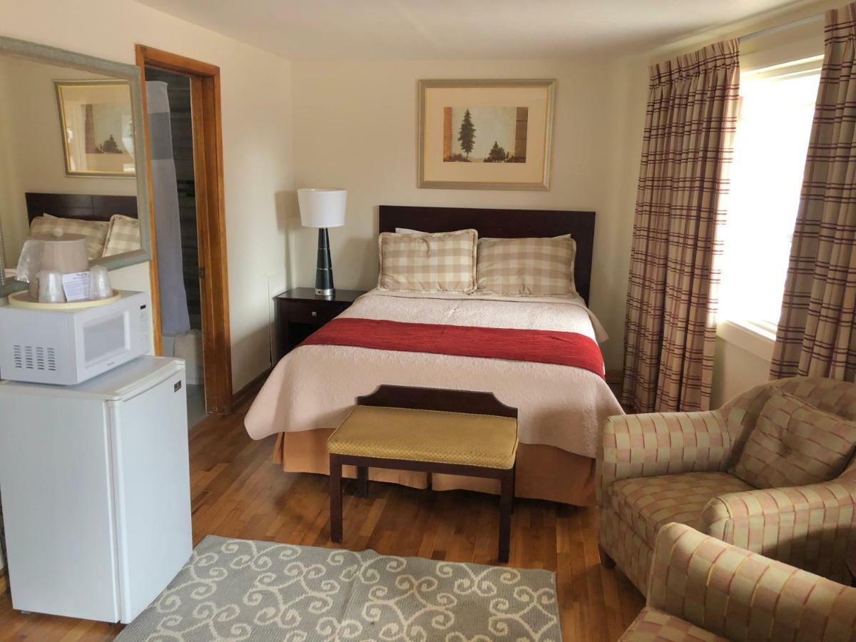 Rainbow Lodge And Inn Colorado Springs Room photo